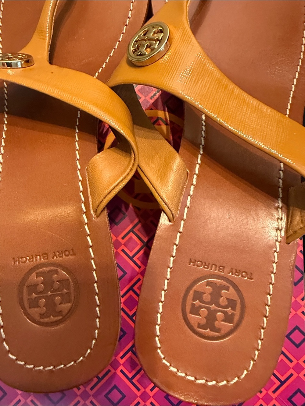 Tory Burch Cognac Leather Thong Sandals with Tan Patent Straps - Picture 3 of 5